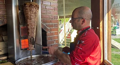 Kadim usta yine bir ilki yaptı