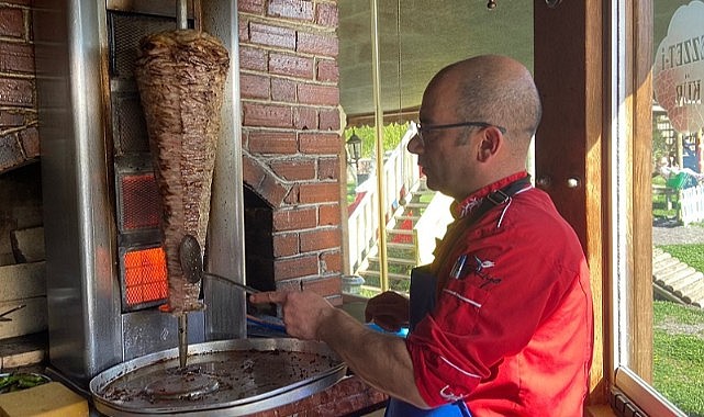 Kadim usta yine bir ilki yaptı