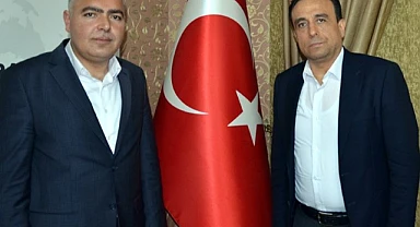“Onur Hareketi” lideri Aydın yeni parti kuruyor