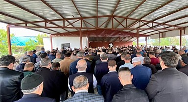 Özdemir, son yolculuğuna uğurlandı