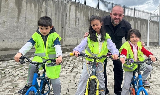 Sağlıklı yaşam için pedal çevirdiler