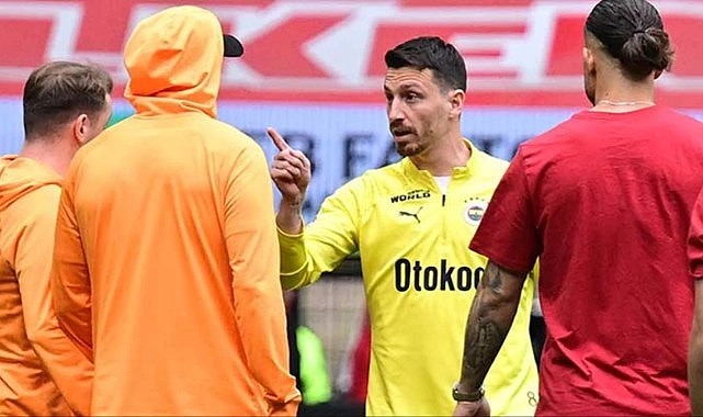 Yine rahat durmadı! 5 maç ceza alan Mert Hakan'dan olay paylaşım