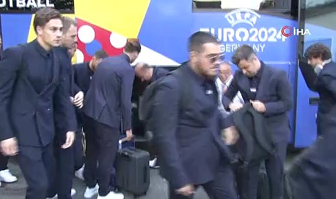 A Milli Futbol Takımı, Almanya'ya geldi