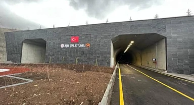 Aşık Şenlik Tüneli'nde trafik kapatıldı
