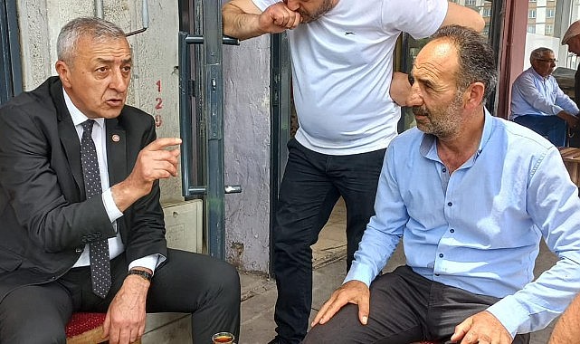 Başkan Budak, vatandaşlarla bayramlaştı