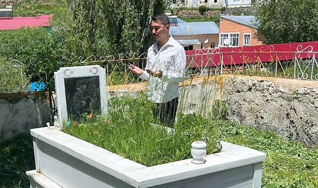 Başkan Çamliyurt, şehitliği ziyaret etti