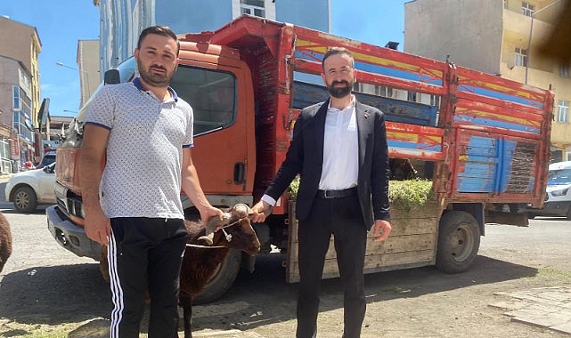 Başkan Tolga Salman Gürbüz'den Kurban Bayramı mesajı