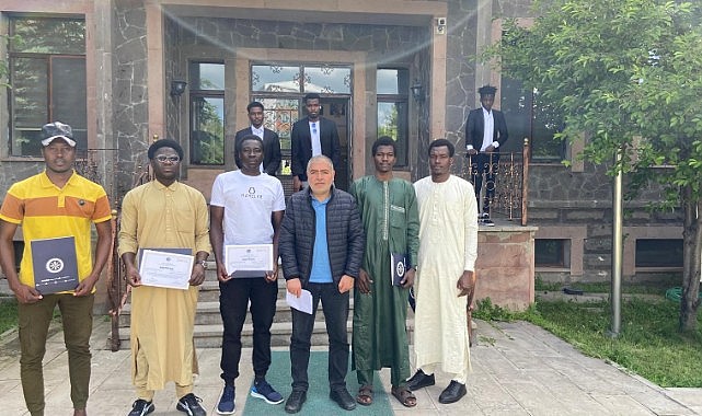 Çadlı öğrenciler, Ardahan Üniversitesi'nden memnun