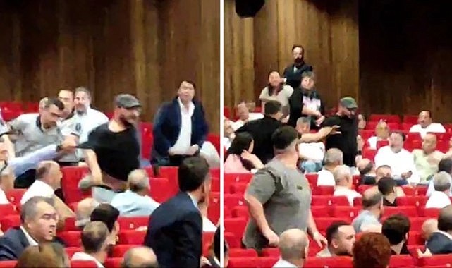 CHP'nin toplantısında tansiyon yükseldi! Milletvekilinin kuzeni, "Seni vururum" diyerek başkan yardımcısının üzerine koştu