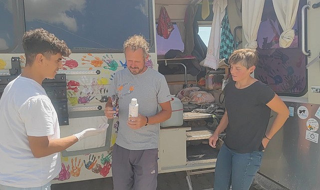 'El Ele' sloganıyla tura çıkan Alman turistler Süphan Dağı'na tırmandı