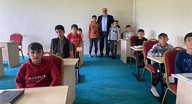 Haydi, çocuklar camiler sizlerle şenlensin