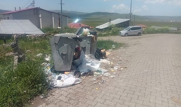Köyler, çöpten geçilmiyor!