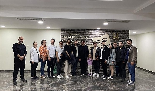 Öğrencilerden 'Şehir Tiyatroları'na teknik gezi