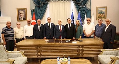 Posof Belediye başkanı Demirci, Bozbey’i ziyaret edip destek istedi