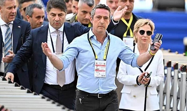 Seçimden zaferle ayrılan Ali Koç: Fenerbahçe çağı bugünden itibaren başlıyor