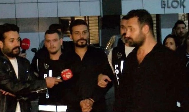 Telefon görüşmesini ifşa ettiği gerekçesiyle 9 yıla kadar hapsi talep edilen Engin Polat'ın davası ertelendi