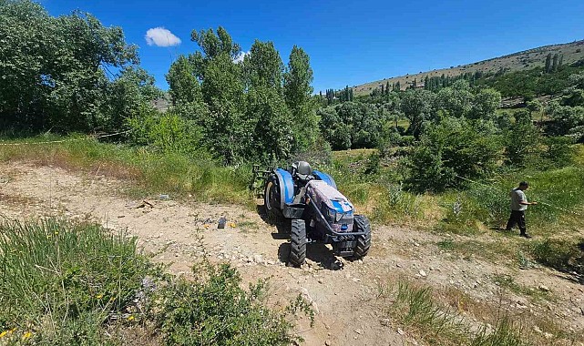 Traktörde düşen meclis üyesi hayatını kaybetti