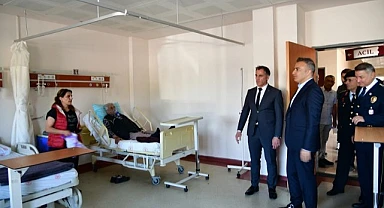 Vali çiçek, hastane personeli ve tedavi gören hastaların bayramını kutladı