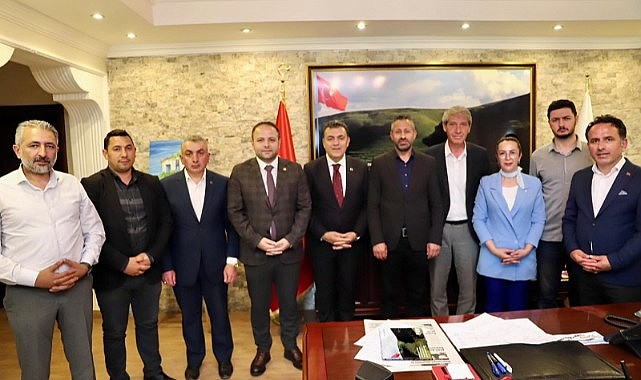 Vekil Koç, Ardahan Belediyesini ziyaret etti