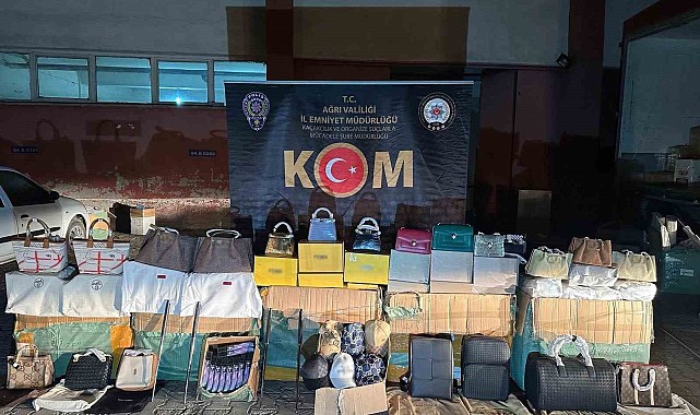 Ağrı&#039;da 30 milyon 500 bin lira değerinde kaçak malzeme ele geçirildi