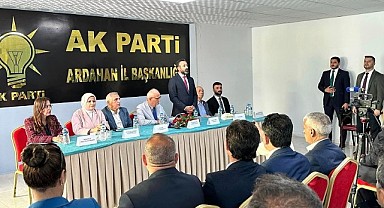 AK Parti Genel Başkan Yardımcısı Yılmaz, Ardahan teşkilatlarıyla toplantı yaptı