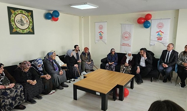 Ardahan'da 'Koruyucu Aile Günü' duygusal anlara ev sahipliği yaptı