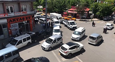 Ardahan'da otopark sorunu giderek büyüyor