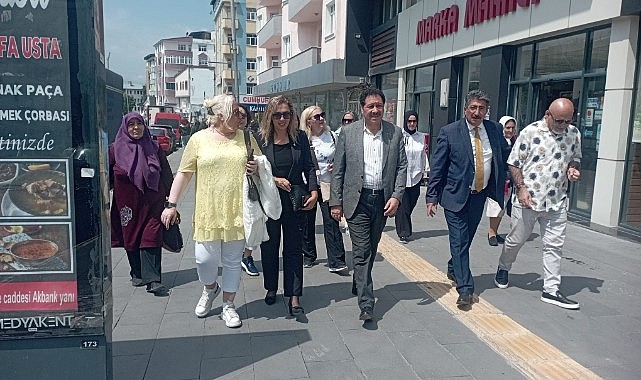 Aşık Maksut Koca ve girişimci kadınlar Ardahan'da kültürel geziye katıldı