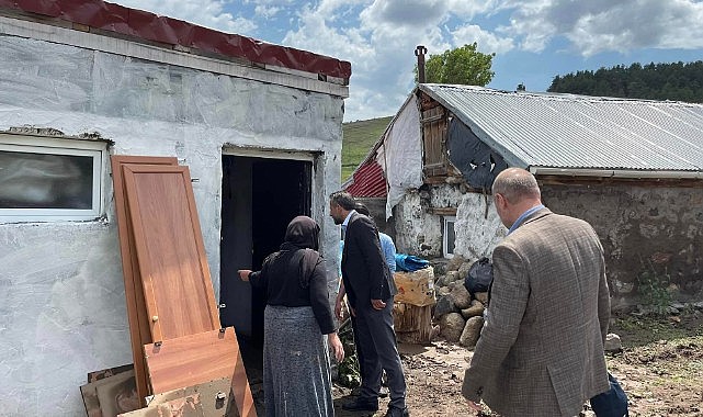 Başkan Yılmaz, sel felaketi sonrası köyleri ziyaret etti