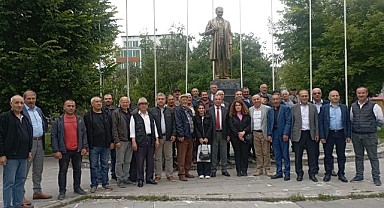 CHP Ardahan İl Başkanlığı’ndan 'Eğitim Maratonu' açıklaması: "Çocuklarımızı ve gençlerimizi AK Parti’nin karanlığına teslim etmeyeceğiz"