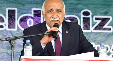 Çıldır Belediye başkanı Azizoğlu, festivalde doğalgaz müjdesi verdi