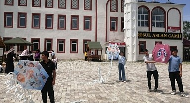 Çıldır'da uçurtma şenliği coşkusu