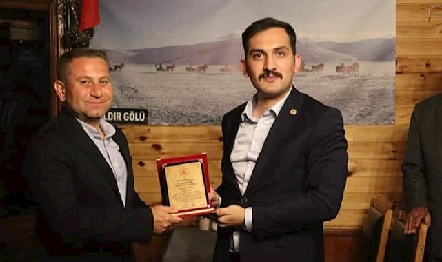 Çıldır, komutanına veda etti