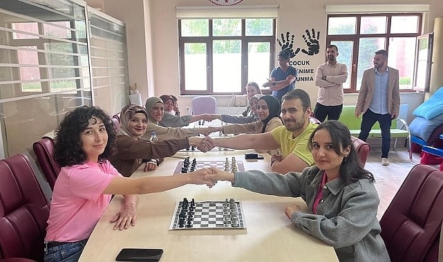 Dünya Satranç Günü turnuvası düzenlendi