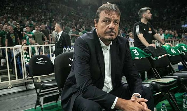 Ergin Ataman, Fenerbahçe'ye demediğini bırakmadı: Benim tek yaptığım onları yenmek