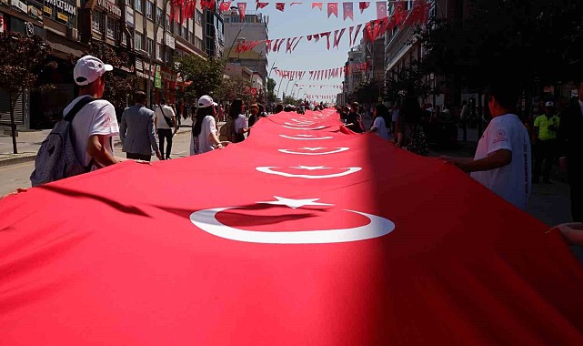 Erzurum'da 105 yıllık coşku ve heyecan