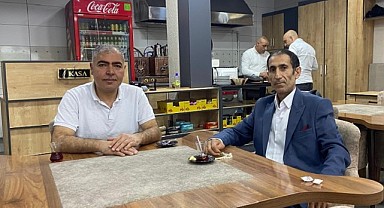 İnternet haberciliğin öncülerinden Arslan, gazeteci Karakaya ile buluştu