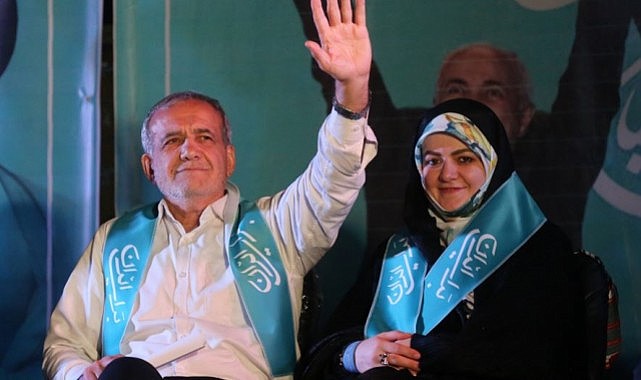 İran'da Pezeşkiyan'a seçim kazandıran slogan: Ben Türküm bununla gurur duyuyorum