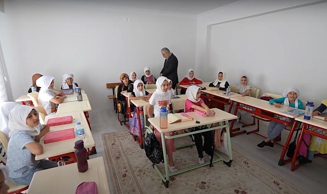 İşliyen, Kur'an kursu öğrencileriyle bir araya geldi