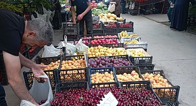 Pazar'a Aşure ay'ı bereketi geldi