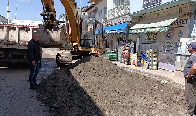 Posof Belediyesi, yol yapım çalışmalarına başladı.