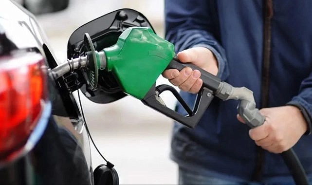 Rakam öyle böyle değil! Benzine, motorine ve sigaraya ÖTV zammı geliyor