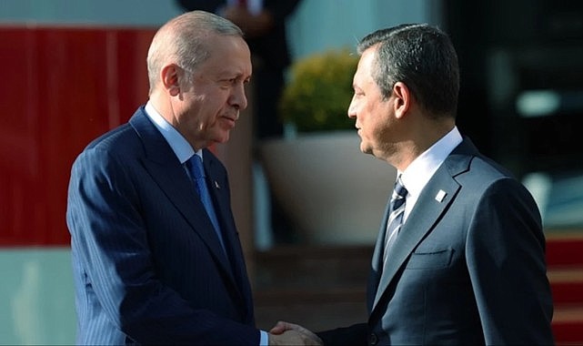 Son seçim anketinde iktidar ile muhalefet arasında 1,7 puanlık fark