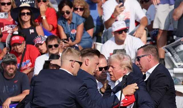 Trump'tan suikast girişimi sonrası ilk açıklama: Kulağımın üst kısmını delip geçti, çok fazla kanama oldu