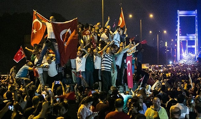 Türkiye'nin en karanlık ve uzun gecesi! 15 Temmuz hain darbe girişiminin üzerinden 8 yıl geçti