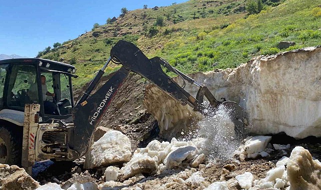 Van'da Temmuz sonunda karla mücadele