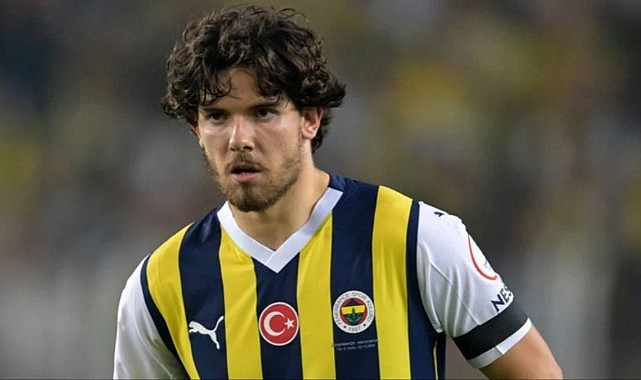 Yıldız futbolcularını hiç düşünmeden gözden çıkardılar! Juventus ve Manchester United Ferdi Kadıoğlu için yarışıyor
