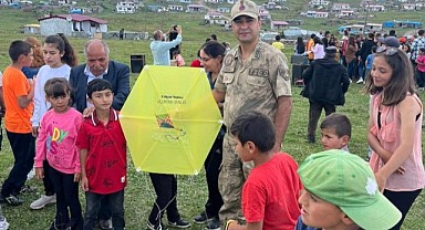 Ağyar yaylasında uçurtma şenliği