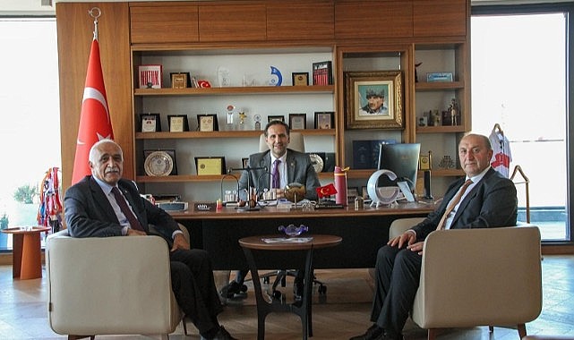 AK Partili Belediye başkanları CHP’li Vekil İncesu’yu Ankara’da ziyaret etti