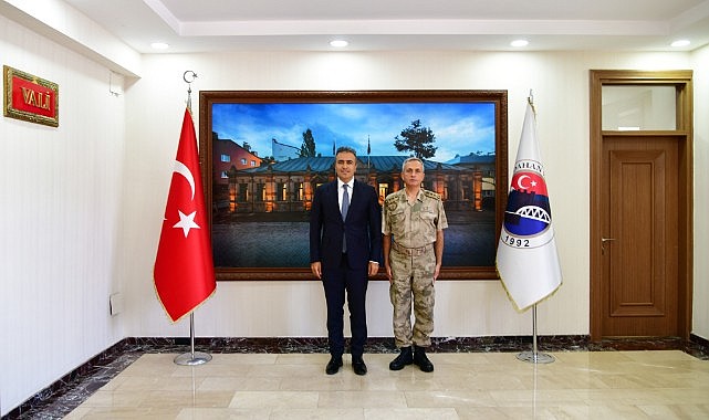 Albay Ramazan Yiğit’ten veda ziyareti
